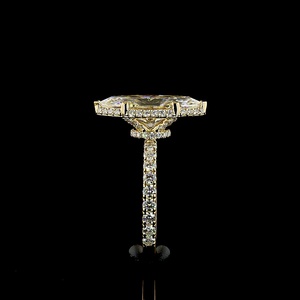 Anillo de Diamante Cultivado en Laboratorio con Corte Marquesa de 3 Ct, Certificado por IGI, Oro Amarillo de 14K, VVS1, Halo de Moissanita, Anillos de Compromiso, Banda Pavé, Anillo de Boda - Product Image 2