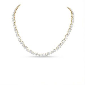 Collar con Colgante de Diamante Sintético Sostenible Hecho a Mano, Elegante Pieza de Oro Blanco de 14k para Mujer - Product Image 4