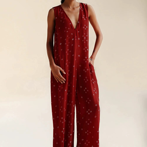 2026 Custom High Quality Summer Rayon Acrylic Spandex Sweet Print Flower V-neck Sleeveless Jumpsuit for Women Wholesale - Product Image 5