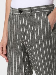 Pantalones Cortos Personalizados al por Mayor de Alta Calidad para Hombre, Pantalones Cortos Cargo Utilitarios de Estilo Nuevo Personalizados al por Mayor para Hombre - Product Image 2