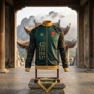 Wholesale Running Finisher <b>Jacket</b> Custom Logo Marathon Training <b>Jacket</b> Supplier - Product Image 3