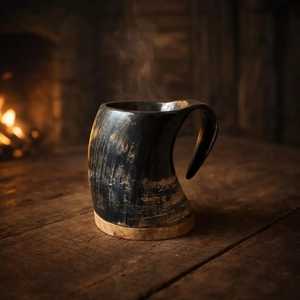 Mug en corne de buffle fait main, forme naturelle, poli, durable, objet de collection, décoration moderne pour la maison, sans danger pour les aliments - Product Image 2