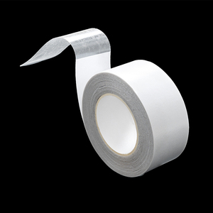 Rouleau de pansement médical non tissé hypoallergénique à haute adhérence, personnalisable en gros, pour la fixation de bandages en clinique - Product Image 6