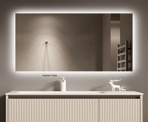 Espejo de Baño Moderno Rectangular con Retroiluminación LED y Interruptor Táctil de Pared, Marca Daystar Trade - Product Image 1