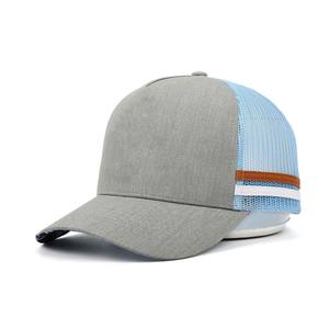 Casquette de baseball en daim à 5 panneaux avec logo brodé personnalisé de haute qualité, logo en relief sur la visière, casquette snapback, broderie 3D personnalisée - Product Image 1