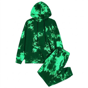 ชุดวอร์มผู้ชายผ้าโพลีเอสเตอร์คอตตอนระบายอากาศดี ดีไซน์ทันสมัย รับออกแบบโลโก้ คุณภาพสูง สำหรับฤดูหนาว ลดราคา - Product Image 1