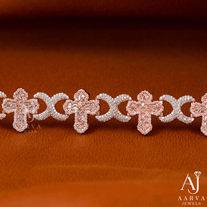 Bracelet manchette en or rose AARVA JEWELS avec design croix en moissanite, bijoux de luxe pour femme, à porter au quotidien - Product Image 3