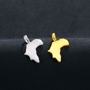Colgante de mapa de África chapado en oro con incrustaciones de cristal, estilo étnico, regalo de joyería unisex - Product Image 3