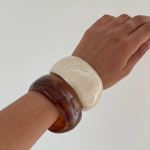 Stylish <b>Resin</b> Jewelry Bangles For Women Chic Fashion Handmade Transparent <b>Resin</b> Bangles For Women Accessories - Product Image 1