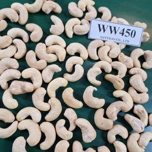 Nueces de Anacardo a Granel OEM, ODM, en Empaque, SANTIGO Noix De Cajou, Exportadas a Oriente Medio y la UE - Product Image 1