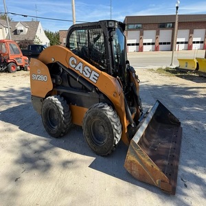 Chargeuse compacte sur chenilles pour travaux de construction intensifs avec performances hydrauliques puissantes et manutention de matériaux fiable - Product Image 2