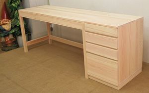 Mesa de Escritorio Redonda Industrial Art Deco de Latón Hecha a Mano de Primera Calidad para Bodas - Product Image 5