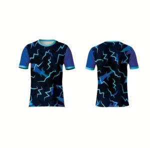 Camiseta de 180 Gramos con Diseño de Atardecer Inspirado en la Naturaleza, con Montañas y Bosques, Impresión Digital, Estilo Casual, Stay Wild Stay Free - Product Image 1