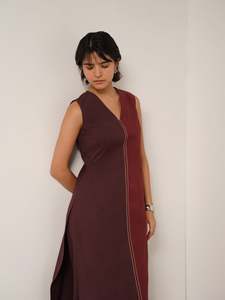 Magenta Brown Block <b>Henley</b> Neck Midi Dress Three Quarter <b>Sleeve</b> Loose Fit Cotton Bamboo Fabric Casual Wear All Set - Product Image 4