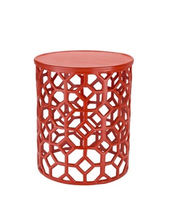 Table d'appoint en métal rouge laqué, attrayante et élégante, pour appartements modernes, maisons et restaurants. - Product Image 6