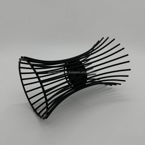 Centre de table de fête de mariage de Noël en fer moderne de haute qualité, logo personnalisé, candélabre en métal doré - Product Image 4