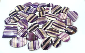 Belle Fluorite Naturelle Sculpté Cabochon Pierres Précieuses En Vrac Guérison Quartz Dos Plat Fluorite Cabs Pour DIY ART Artisanat Bijoux - Product Image 2