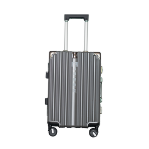 Maleta Rígida Rosa con Ruedas Giratorias de 360 Grados, Cierre TSA, Material de PC Resistente, Equipaje de Viaje Unisex Hecho en Vietnam - Product Image 2