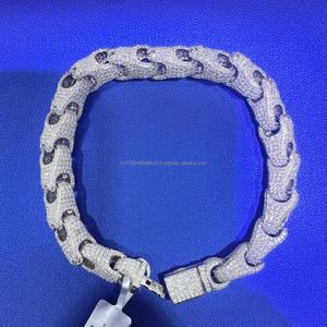สร้อยข้อมือคิวบันลิงค์หรูหราประดับเพชรโมอิสซาไนต์เต็มเส้น พร้อมเพชร VVS สี D ให้ความรู้สึกเหมือนเพชรแท้ สไตล์ฮิปฮอป สำหรับผู้ชาย - Product Image 1