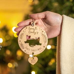 Adorno Navideño Clásico Hecho a Mano de Madera con Diseño Delicado Cortado con Láser - Product Image 2