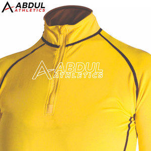 Vêtement de base extensible pour femme avec tissu doux pour la course à pied et les activités sportives - Product Image 3