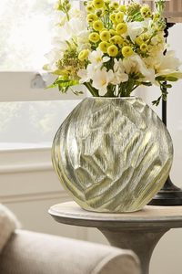 Moderno Florero de Hierro Hecho a Mano con Diseño Costero Ecológico para Decoración de Interiores Residenciales de Alta Gama - Product Image 4