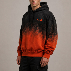 Sudadera con capucha para hombre, estilo oversize, con efecto degradado en negro y naranja, estilo streetwear, de algodón y poliéster. - Product Image 3