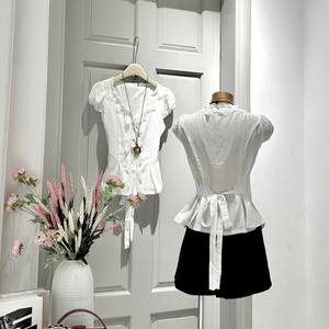 Conjunto de Moda Coreano para Mujer, Blusa Corsé Blanca Informal y Minifalda Negra, 100% Poliéster - Product Image 3