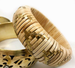 Pulseras de mimbre de paja tejidas a mano a la moda brazaletes de ratán grueso marrón a la moda para mujer - Product Image 3