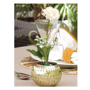 Maceta de Metal dorado con acabado para decoración del hogar, suministros de jardín, decoración de habitación, macetas y jarrones curvados a mano - Product Image 1