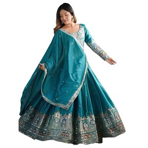 Elegante conjunto de lehenga choli color verde azulado con dupatta bordada, manga larga, diseño en línea A hasta el suelo, para bodas y fiestas. - Product Image 1