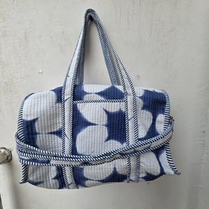 Bolso tote de tela de algodón bohemio acolchado hecho a mano de primera calidad con cierre de cremallera para compras - Product Image 4