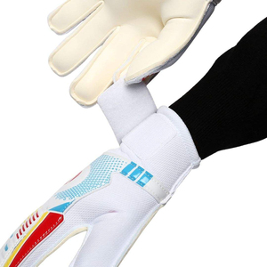 Guantes de Portero de Fútbol Antideslizantes de PU con Cierre de Gancho y Bucle, Impermeables, Transpirables, Profesionales, para Exteriores, Precio al por Mayor - Product Image 3