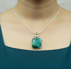 Pendentif en malachite et péridot naturels style bohème, argent sterling 925 plaqué or rose et or jaune, bijoux faits à la main, cadeau pour femme - Product Image 2