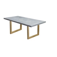 Table basse en métal tendance avec plateau en verre, meuble de salon durable, design élégant pour la décoration moderne de la maison
