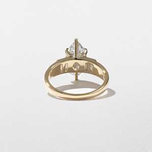 Bague de fiançailles en diamant de laboratoire taille marquise vintage en gros, or massif 14K 18K personnalisé, accent baguette, sertissage chaîne Art Déco - Product Image 4
