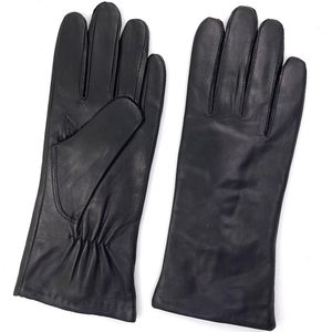 Gants de vélo de luxe italiens en cuir souple pour femme – Véritable cuir de mouton, doublure en nylon pour temps froid, compatibles écran tactile - Product Image 4