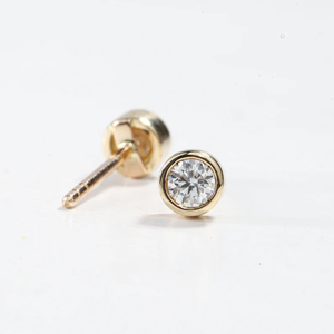 Pendientes Minimalistas de Diamantes en Oro Sólido con Diamantes Naturales Extraídos de la Tierra, Joyería Fina, Elegante para Uso Diario, Regalo para Ella - Product Image 5