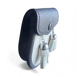 Sporran de Cuero Vacuno Premium con Borlas Delanteras de Pelo Natural, Bolsa para Kilt Escocés, Accesorio para Vestido Highland - Product Image 2