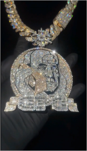 Colgante de Diamante Moissanite Personalizado con Incrustaciones de Diamantes, Plata de Ley 925, Corte Brillante Redondo, Estilo HipHop - Product Image 3