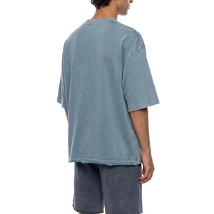 เสื้อยืดโอเวอร์ไซส์ทรงหลวมสำหรับผู้ชาย ผ้าฝ้าย 100% เนื้อหนา สไตล์สตรีทแวร์  ไม่มีลาย  รับสกรีนโลโก้  OEM ขายส่งจำนวนมาก - Product Image 4