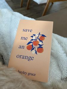 Save me an orange de Hayley Grace, livre broché, best-seller pour adultes - Product Image 1