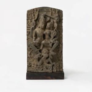 Statue de Vishnu Lakshmi 12 pouces, artisanat traditionnel en pierre |   Réplique du Musée d'Art du Temple Hindou Ancien - Product Image 4