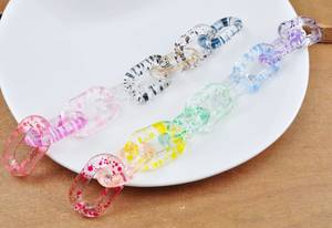 Cadena de eslabones de resina epoxi para paredes de apartamentos modernos. Cadena de eslabones de resina epoxi hecha a mano para decoración estética de paredes del hogar. - Product Image 3