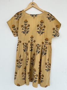 Robe courte beige en coton à imprimé floral pour femme, style cache-cœur, col en V, manches courtes, tenue d'été légère, style bohème, pour la plage - Product Image 5