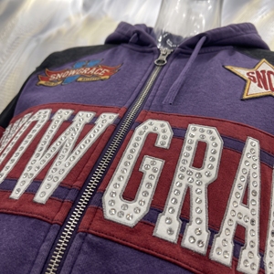 Sweat-shirt à capuche pour homme Snowgrace, violet, avec impression pailletée et logo en strass, streetwear, coupe classique, vêtements d'hiver - Product Image 5