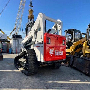 Chargeuse Bobcat T740 durable, conçue pour la robustesse et l'efficacité, dotée de performances de haute capacité et d'une conception robuste. - Product Image 3