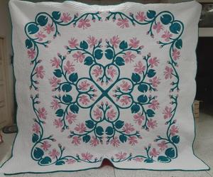 Pink Teal Garden Vine Hawaiian Applique <b>Quilt</b> Hand Quilted Cotton Bedspread Custom <b>Bedding</b> For Queen King And California King - Product Image 1