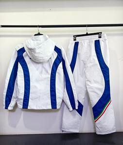 Conjunto Deportivo de 2 Piezas para Hombre, Chaqueta y Pantalones de Nailon con Cierre y Diseño de Parches, Impermeable y Cortavientos - Product Image 6