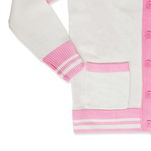 Cardigan en tricot respirant et anti-plis personnalisable pour femmes, idéal pour les universités, les collèges, les sororités et les fraternités - Product Image 5
